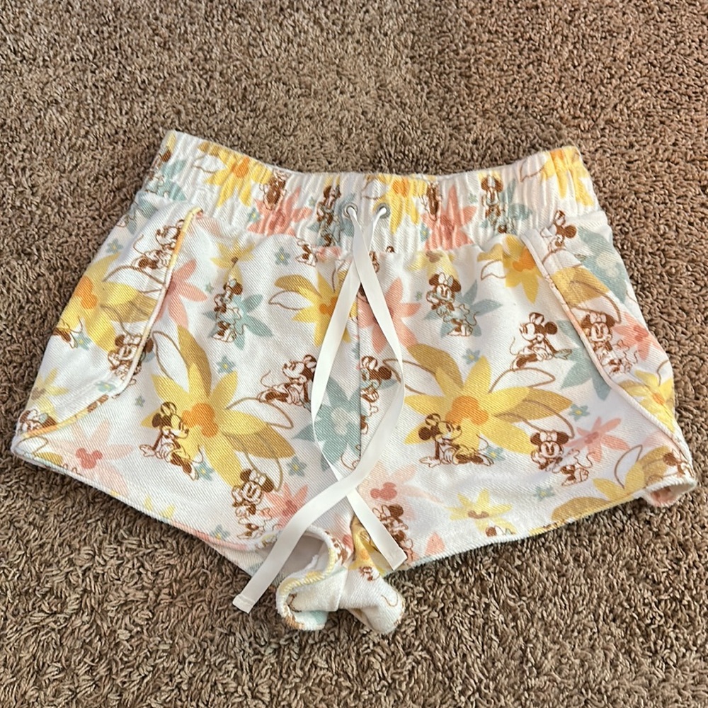 Walt Disney World Minnie Mouse Shorts